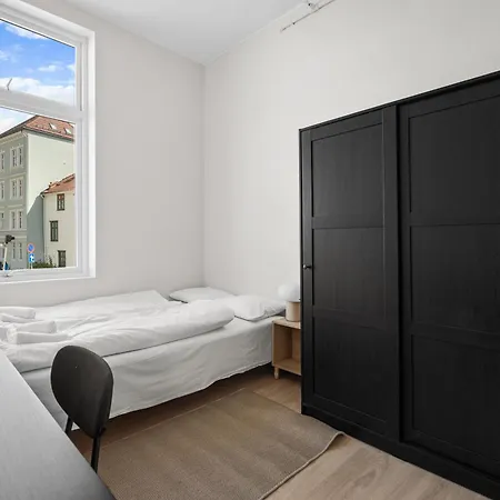 L Nostet Apartment