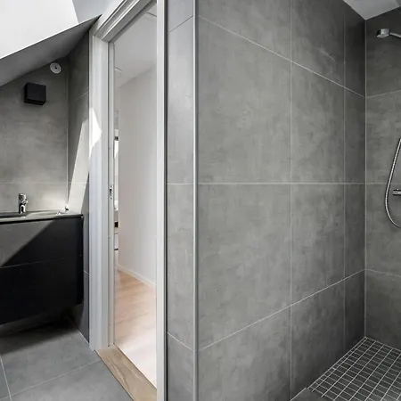 L Nostet Apartmán *