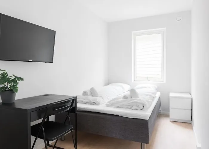 L Nostet Μπέργκεν